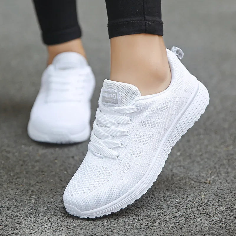 Women's fashion breathable mesh sneakers