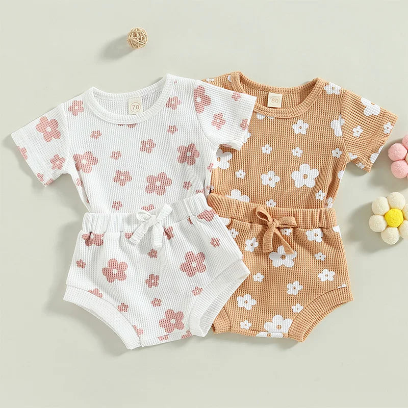 FloralTwirl Outfit 0-18M Infantil Bebê Menina 2 Peças Roupas de Verão Manga Curta Waffle Malha Floral Camiseta Shorts Conjunto