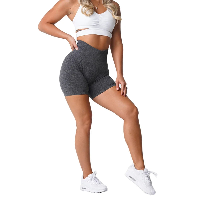 NVGTN Elastic Shorts, breathable fitness for women who likes this well dressed