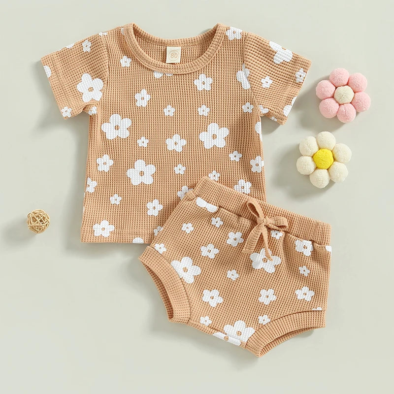 FloralTwirl Outfit 0-18M Infantil Bebê Menina 2 Peças Roupas de Verão Manga Curta Waffle Malha Floral Camiseta Shorts Conjunto